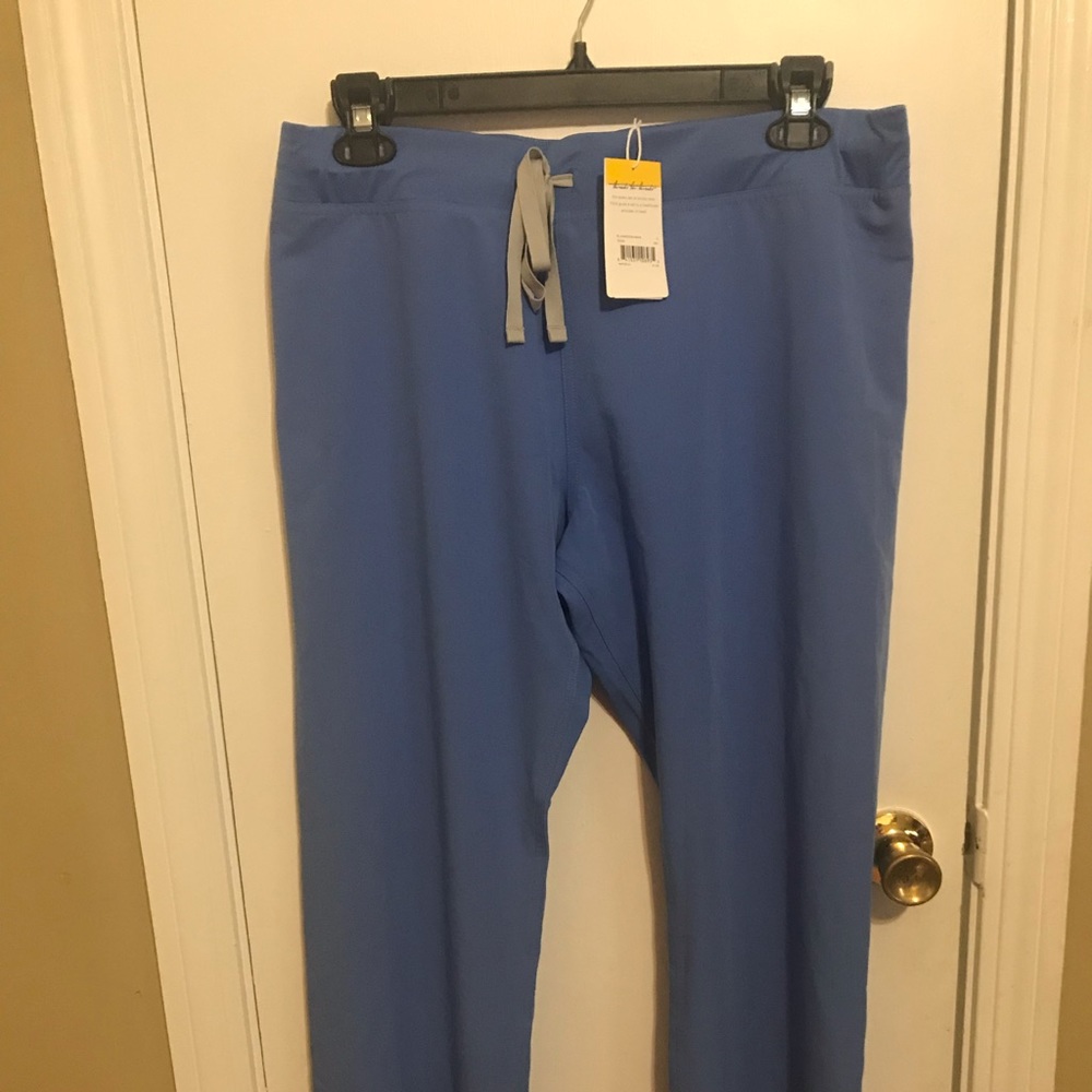 Figs scrubs. Livingston pants.  Size M.  NWT.